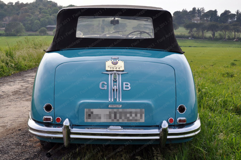 Austin Cabrio matrimonio Roma